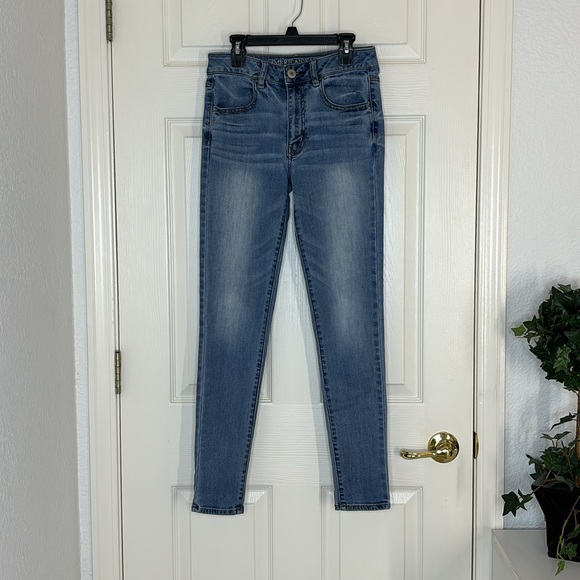 🦅American Eagle Outfitters Denim Jegging | Size 4 - Picture 9 of 9